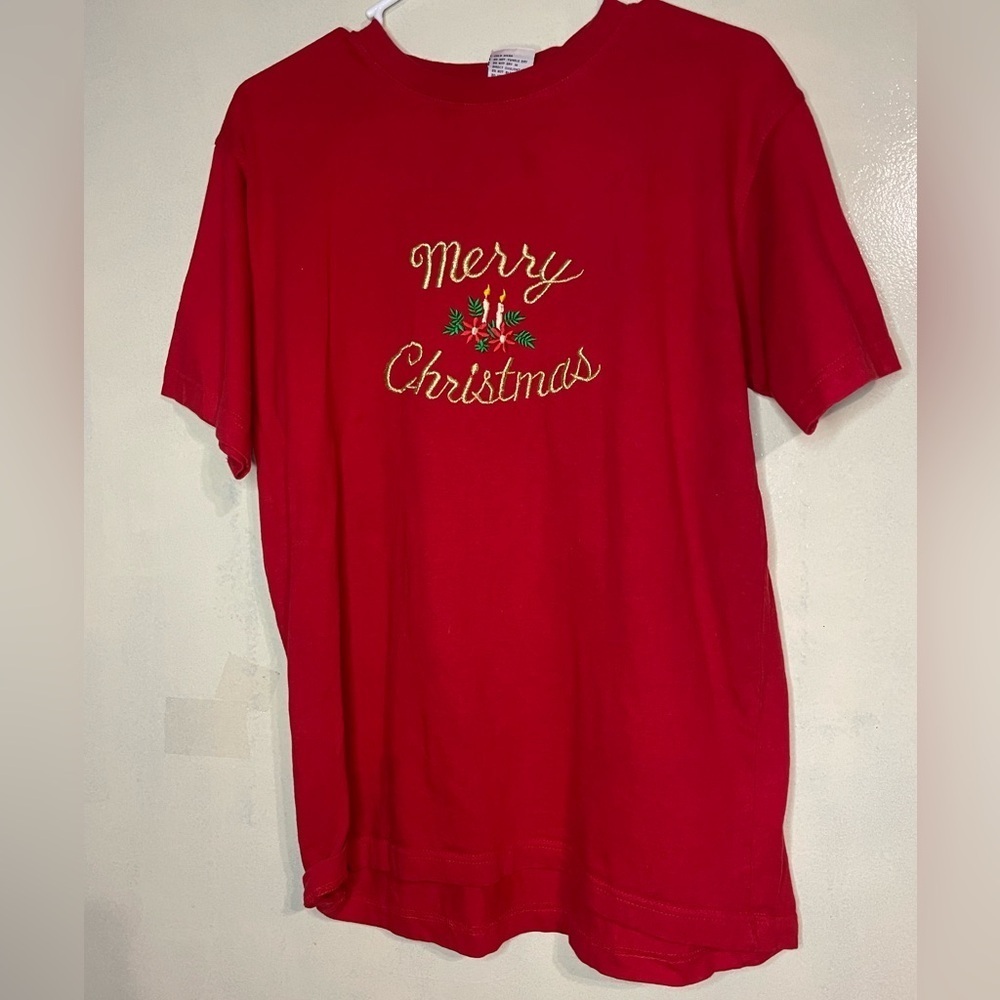 Merry christmas embroidered holiday tee shirt size small cotton red